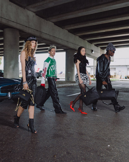 SPRAYGROUND® DUFFLE THE GOLDEN FANG SHARK DUFFLE